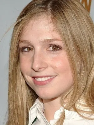 Shoshannah Stern