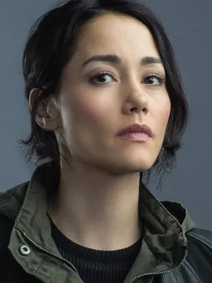 Sandrine Holt