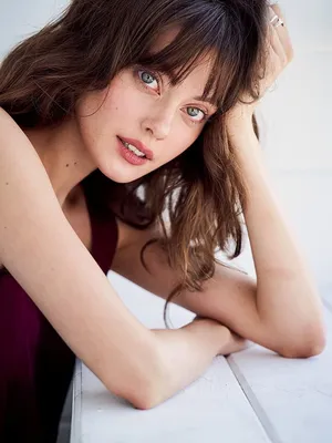 Laura Dennis
