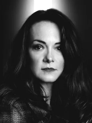 Tara Ochs