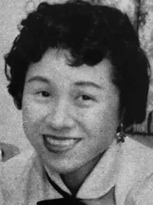 Toshie Kusunoki