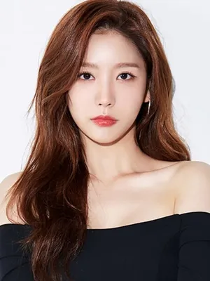 Lee Hwa-Kyum