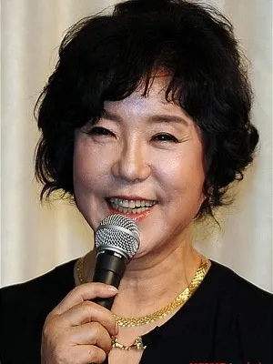 Uhm Yoo-shin