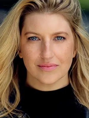 Tara Summers