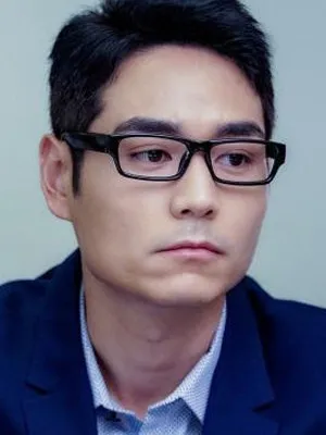 Changqing Yang