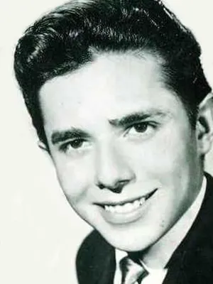 Enrique Guzmán