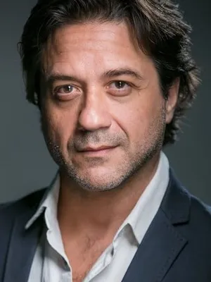 Enrique Arce