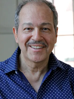 Gilbert Cruz
