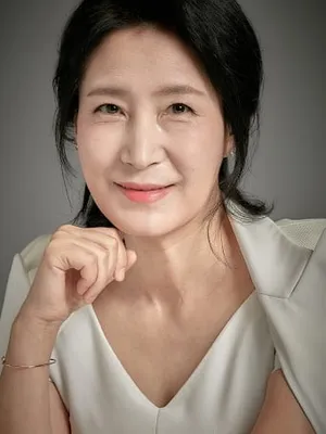 Jeong A-mi