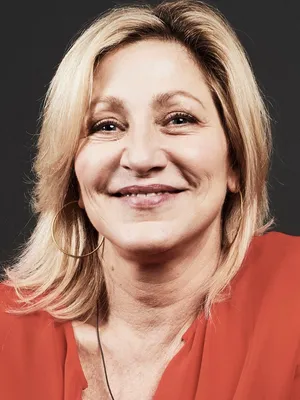 Edie Falco