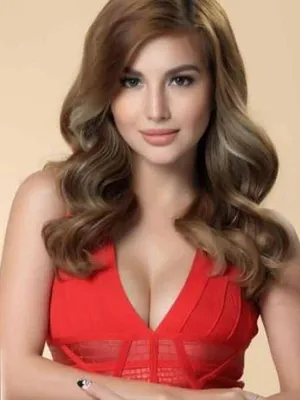 Nathalie Hart