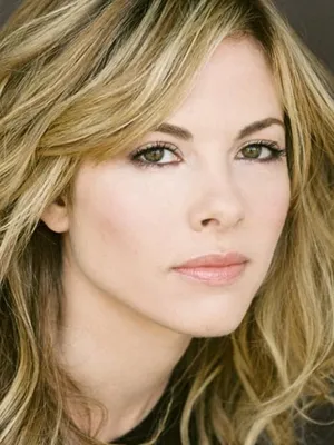 Julie Mond
