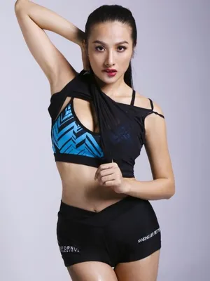 YaYa Trương Nhi
