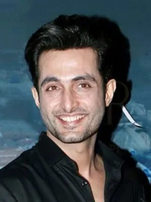 Aadil Khan