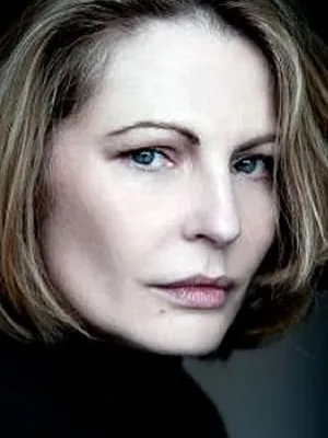 Anne Macina