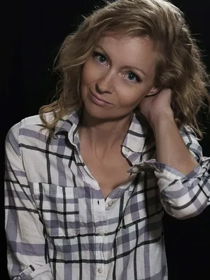 Axelle Carolyn