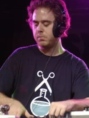 Cut Chemist