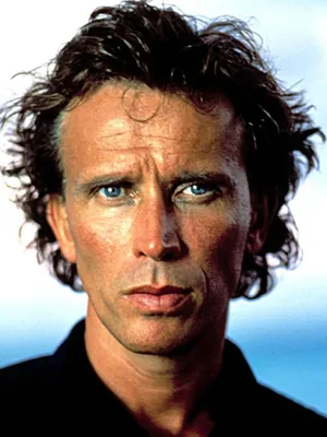 Peter Weller