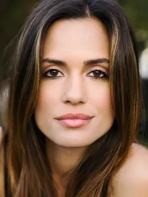 Torrey DeVitto