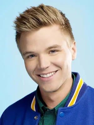 Brett Davern