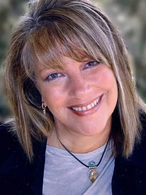 Suzie Steen