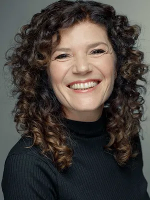 Dainara Toffoli