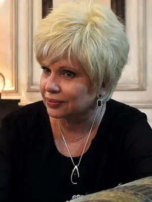 Isabel Santos