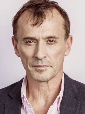 Robert Knepper