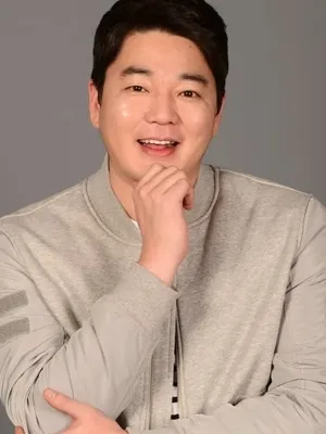 Moon Ji-yoon