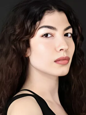 Alize Gördüm