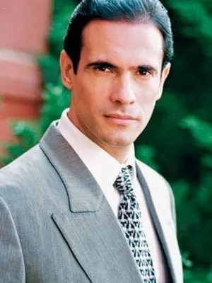 Alejandro Ruiz
