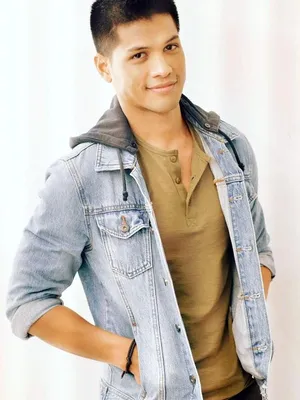Vin Abrenica