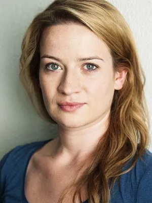 Nina Gummich
