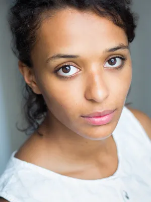 Tia Bannon