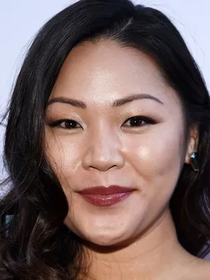Jee Young Han