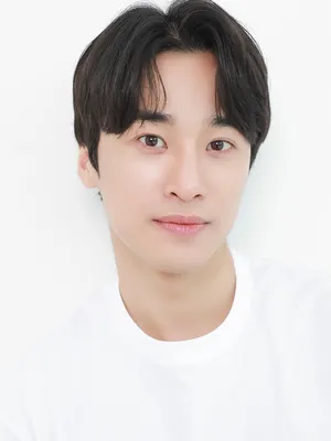 Sin Woo-gyeom