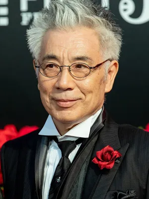 Issey Ogata