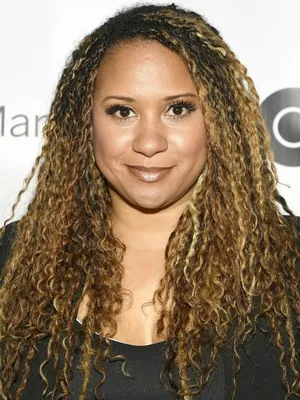 Tracie Thoms