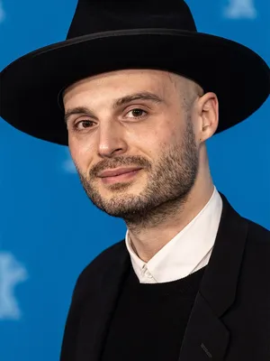Tilman Singer