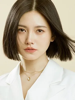 Qiao Yaona
