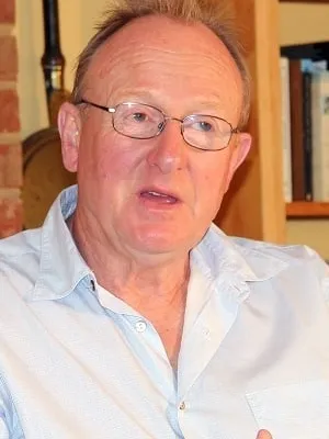 Selwyn Roberts