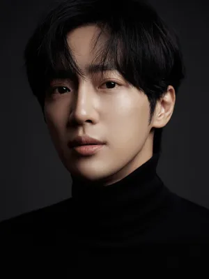 Lee Sang-yeob