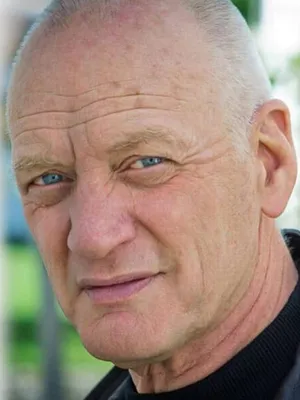 Nigel Bennett