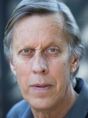 Bruce Spence