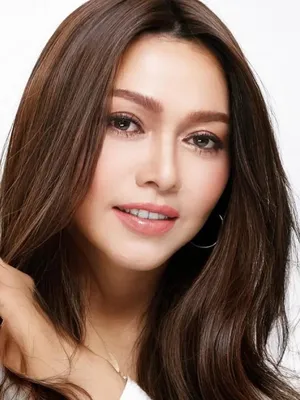 Wipawee Charoenpura