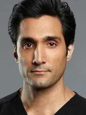 Dominic Rains