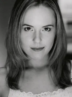 Stephi Lineburg