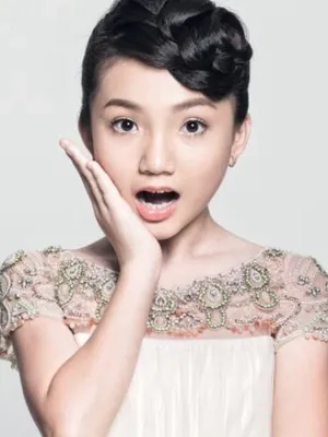 Crystal Lee