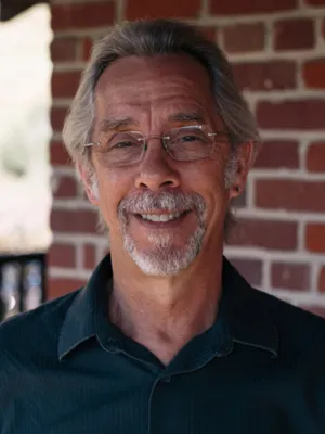 Dennis Leonard
