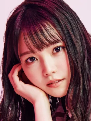 Momo Asakura